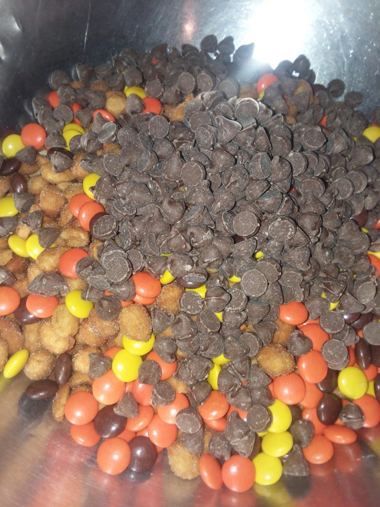 ingredients of Easy Fall Themed Trail Mix ready to be mixed